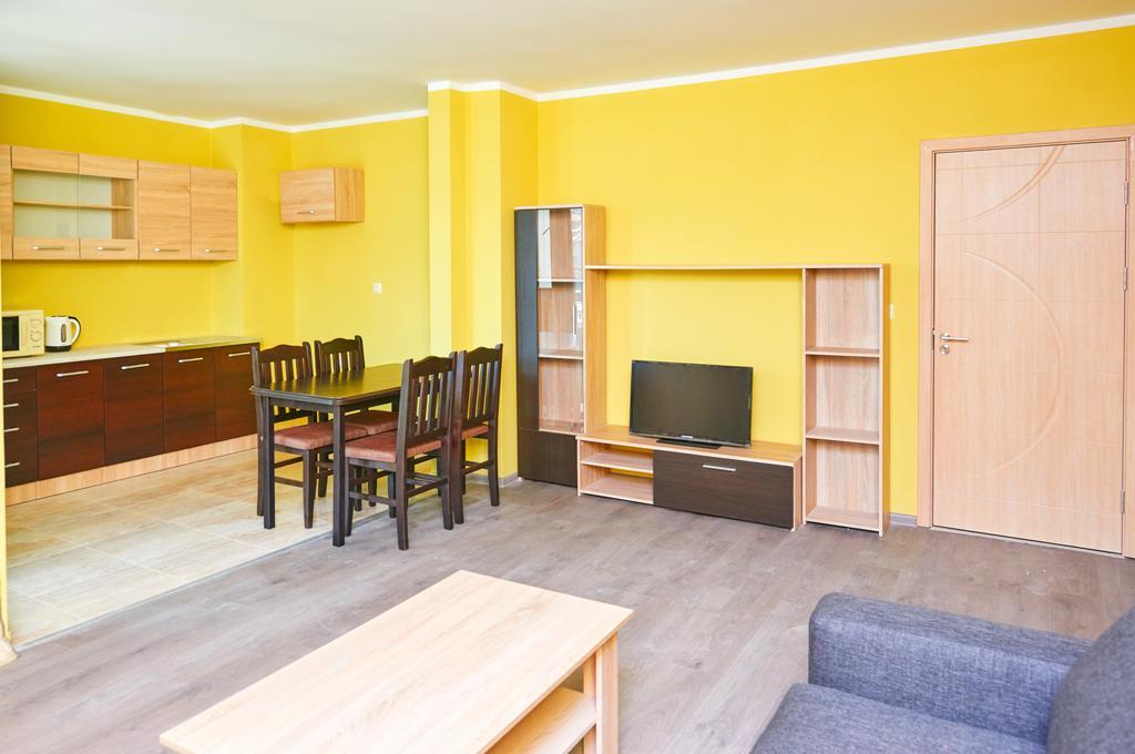 Evi Apartments 2 Pomorie Chambre photo